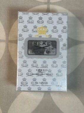 Creed Silver Shaving Soap in White and Gold Accents